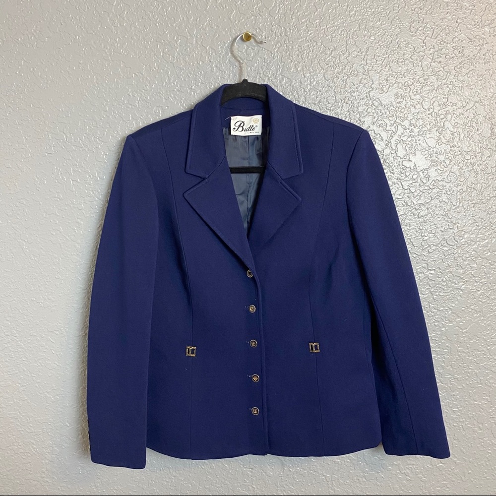 VINTAGE BUTTE WOMANS SUIT JACKET {14}